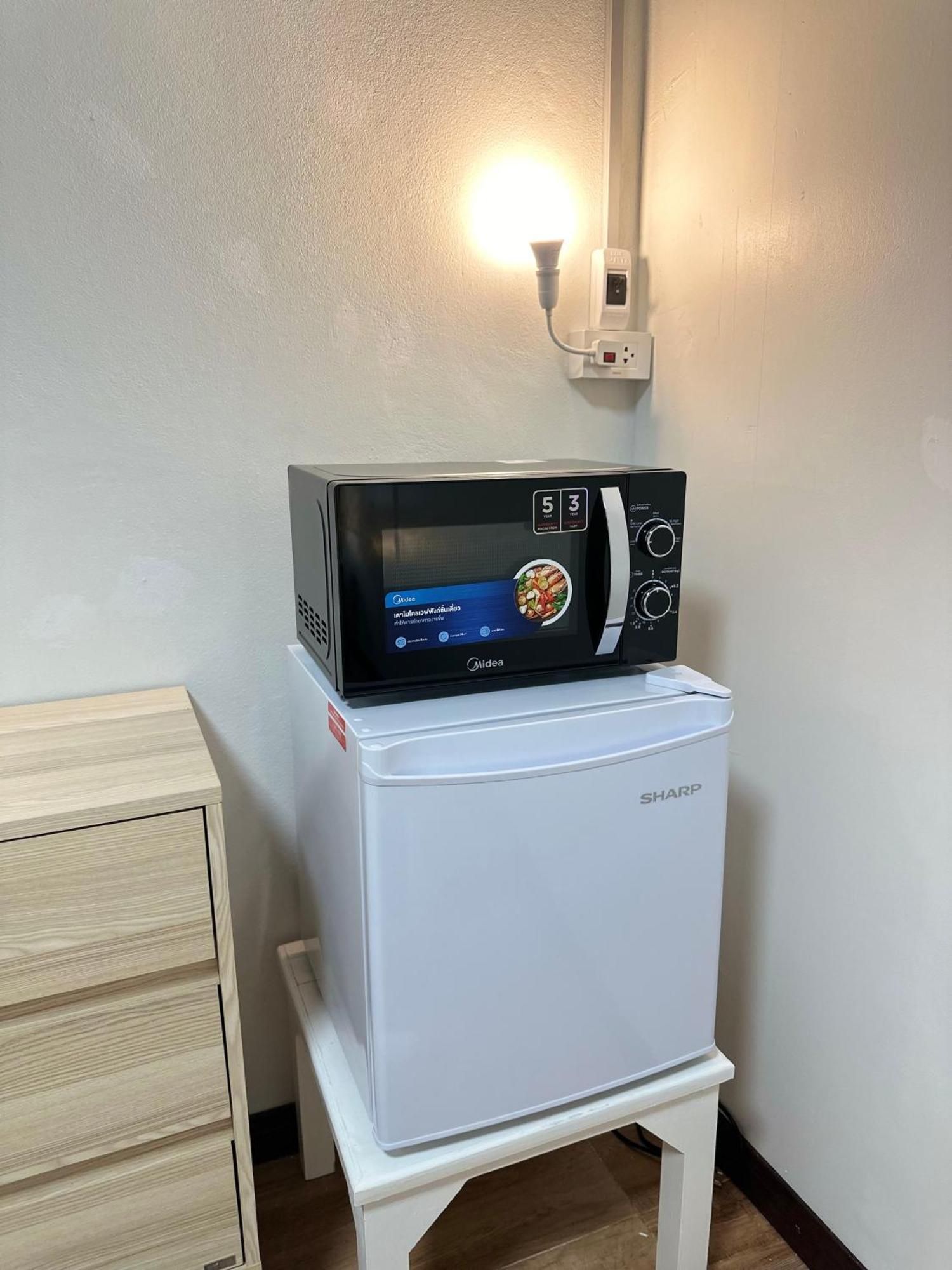 Service Apartment ห้อง102 ใจกลางเมืองใกล้แหล่งท่องเที่ยว لامبانج المظهر الخارجي الصورة