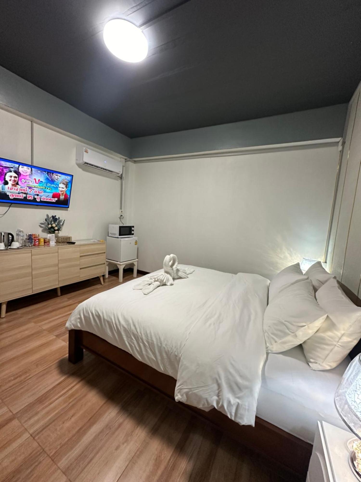 Service Apartment ห้อง102 ใจกลางเมืองใกล้แหล่งท่องเที่ยว لامبانج المظهر الخارجي الصورة